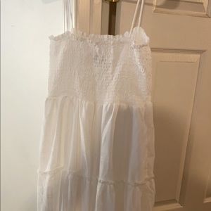 Knee length summer dress Size XL fits like a medium